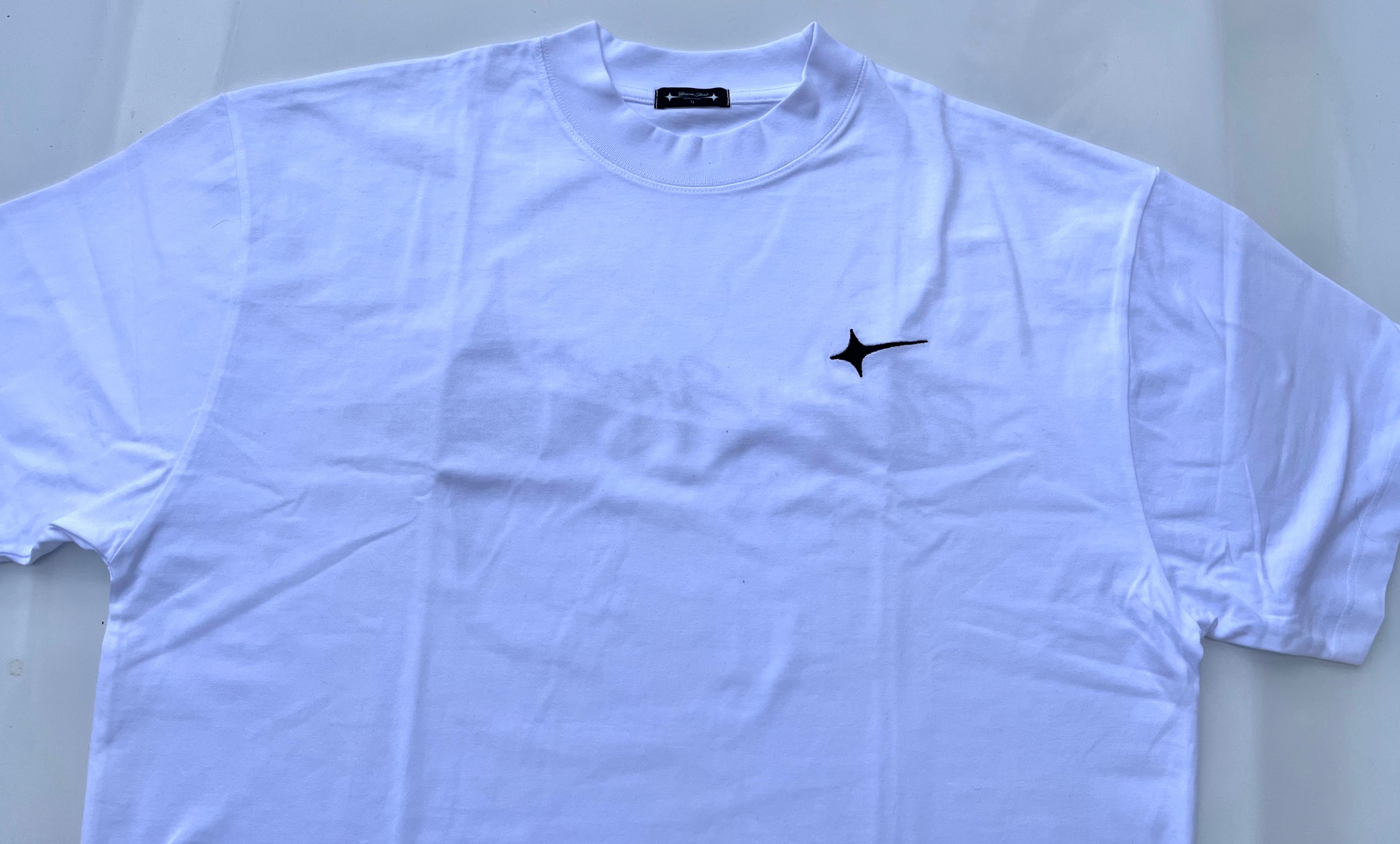 STAIRWAY TO STREET WHITE TEE