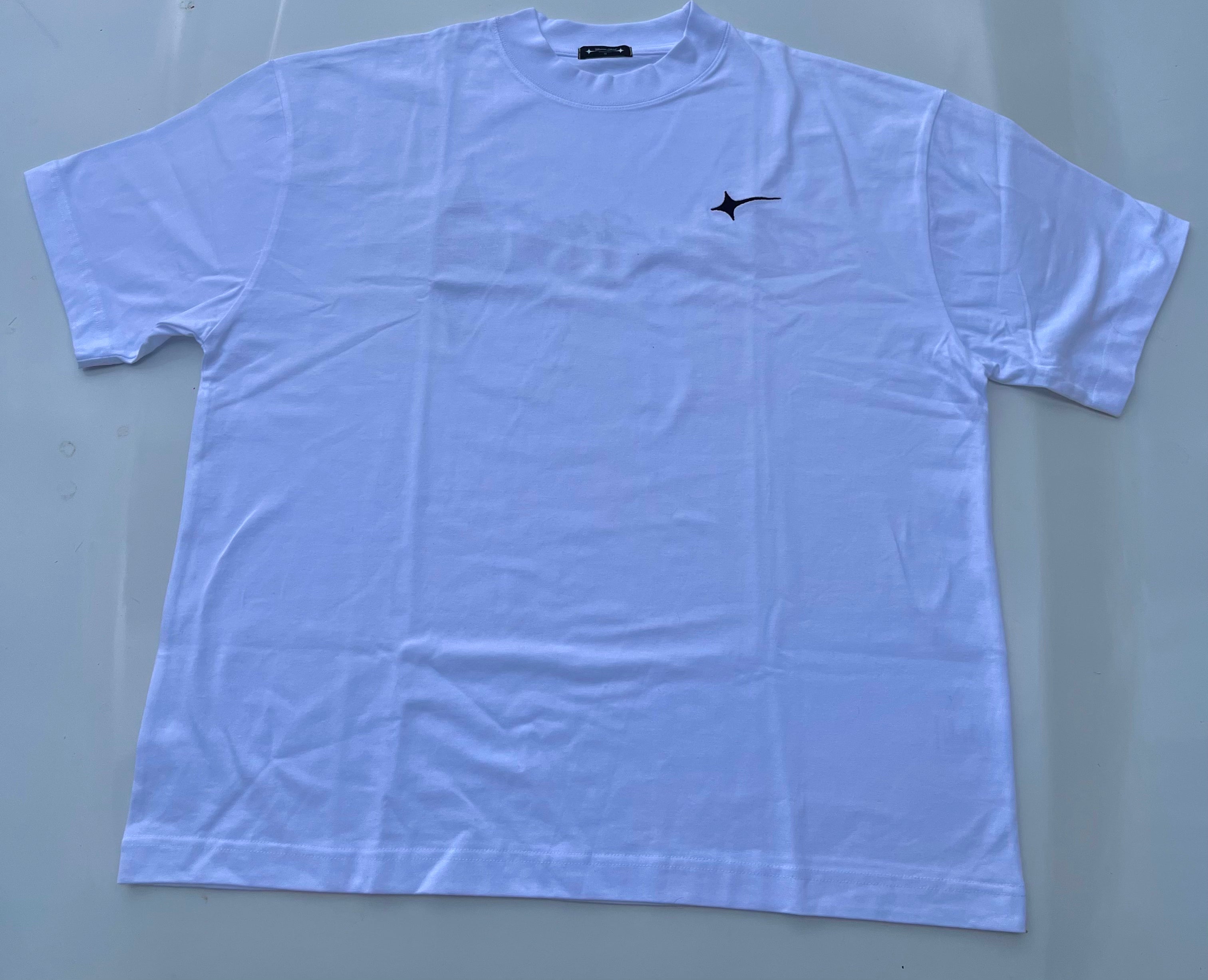 STAIRWAY TO STREET WHITE TEE